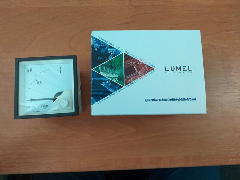 Аналоговий вольтметр LUMEL EA 17N E618 1kV. Польща 4083 фото
