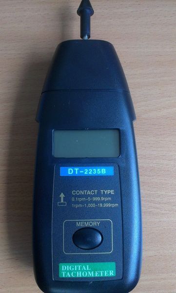 Тахометр контактний Walcom DT-2235B+ (від 5 до 19 999 об/хв) 2716 фото