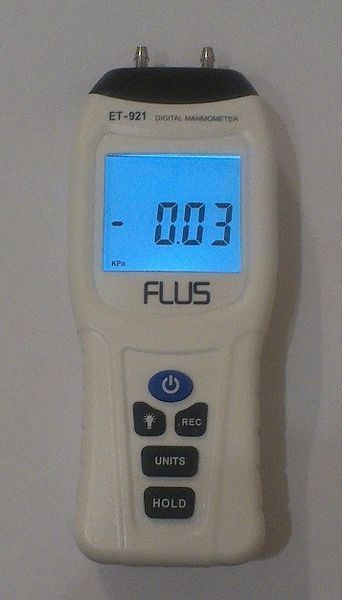 Цифровий диференціальний манометр FLUS ET-921 (0.01/&plusmn;34.47 кПа) 2460 фото